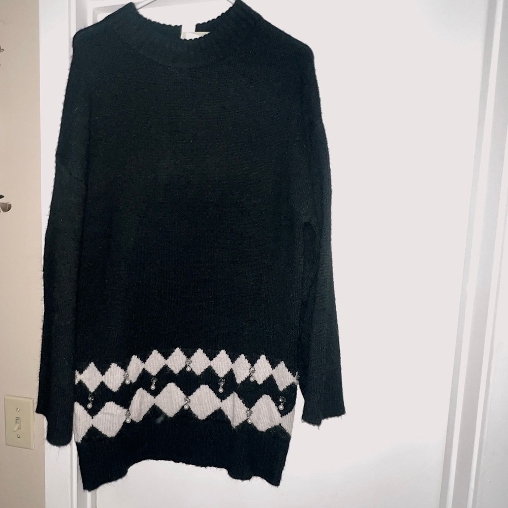 New H&M sweater dress with rhinestones & pearls small